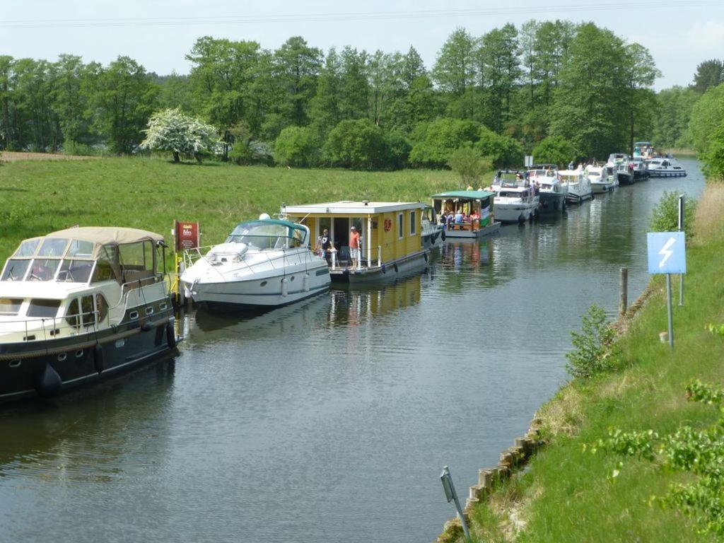 Zwei Seen Ferienhaus Canow Buitenkant foto