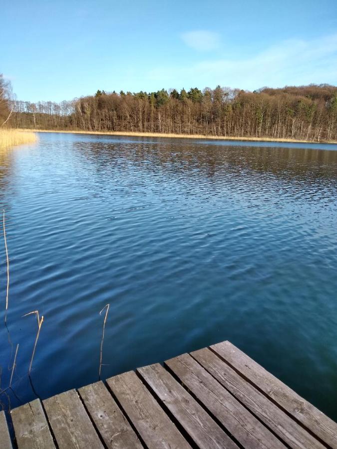 Zwei Seen Ferienhaus Canow Buitenkant foto